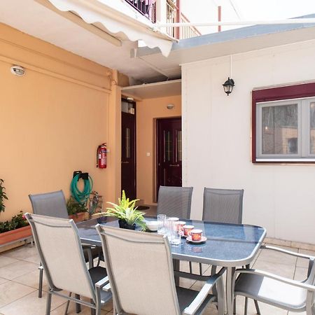 Voulgaris City Apartments By Imagine Lefkada ภายนอก รูปภาพ