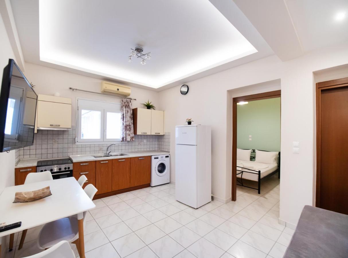 Voulgaris City Apartments By Imagine Lefkada ภายนอก รูปภาพ