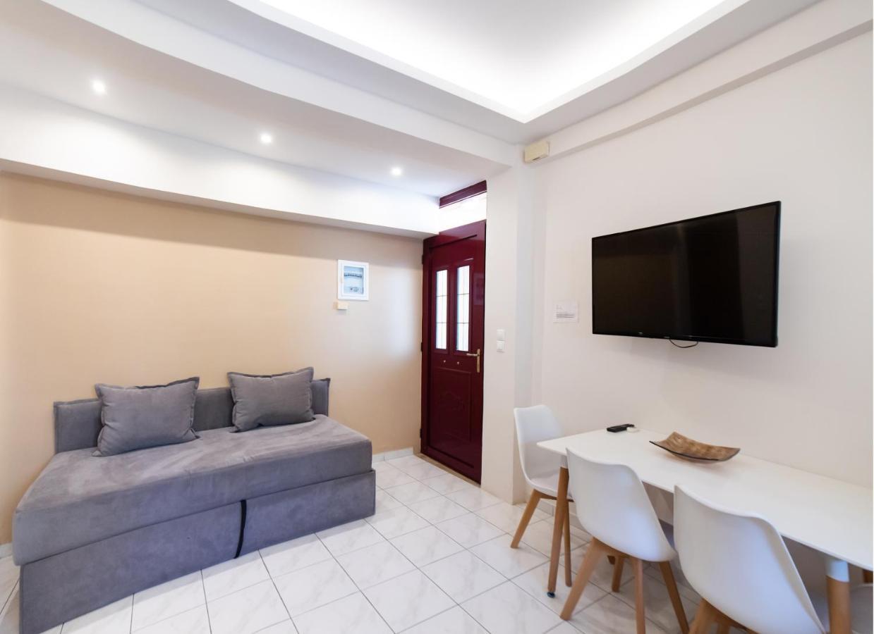 Voulgaris City Apartments By Imagine Lefkada ภายนอก รูปภาพ