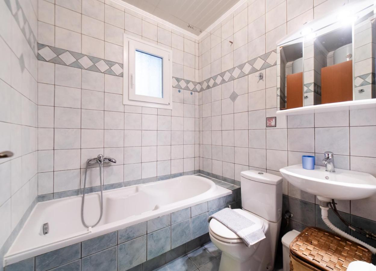 Voulgaris City Apartments By Imagine Lefkada ภายนอก รูปภาพ